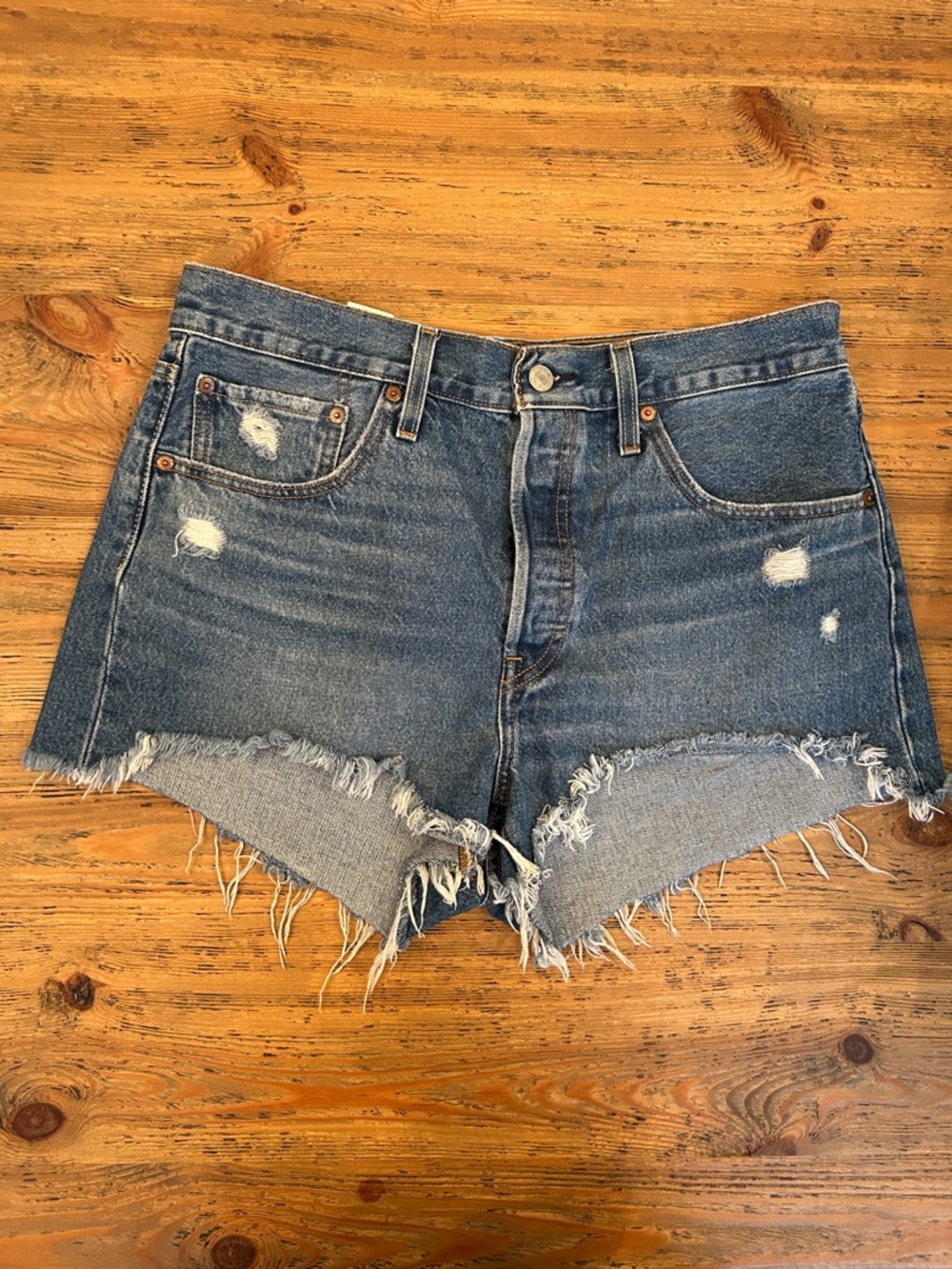 Levi 501 cutoff shorts